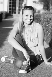 Lauren Ayres